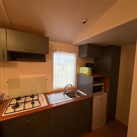 Manoir Le Mingreaud Camping *